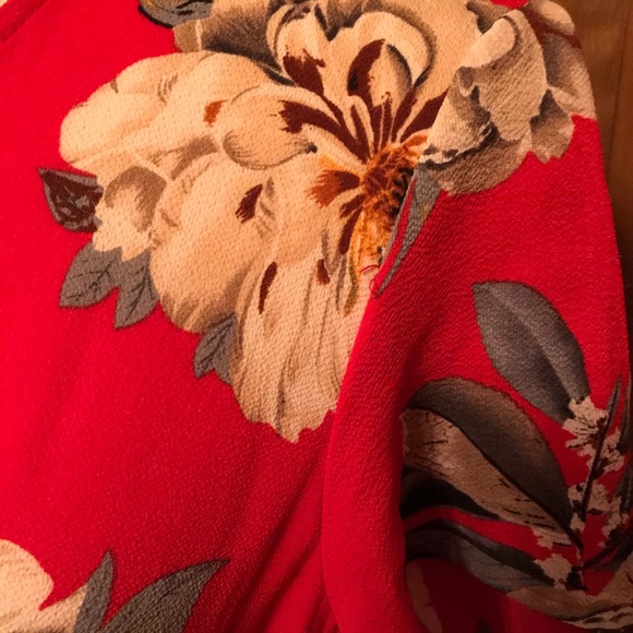 Red floral high low mock wrap dress - Picture 2 of 5